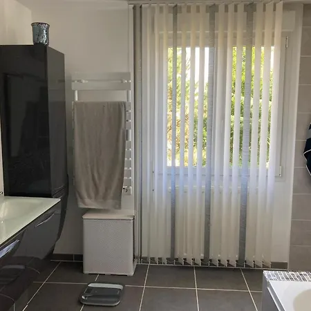 בית נופש Maison Des Plantes *